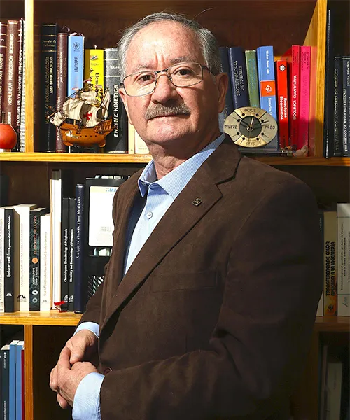 Dr. Gerardo Saucedo Castañeda