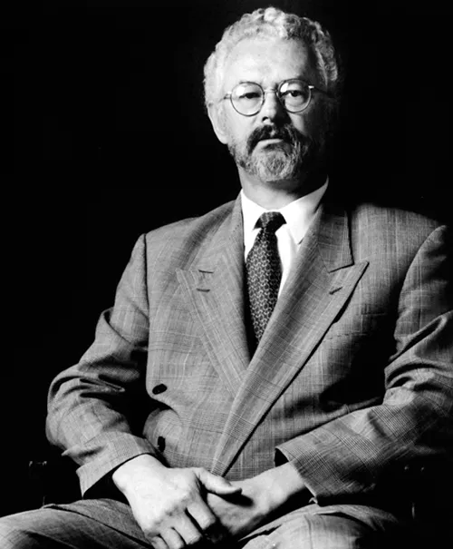 Dr. Gustavo Adolfo Chapela Castañares